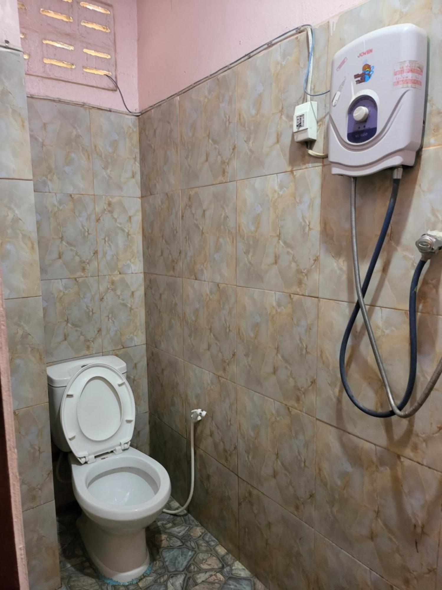 Vang Vieng Chanthala Hotel 1 Buitenkant foto